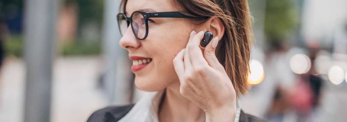 Fone de ouvido e perda auditiva: como saber se sua audição já está pagando o preço?