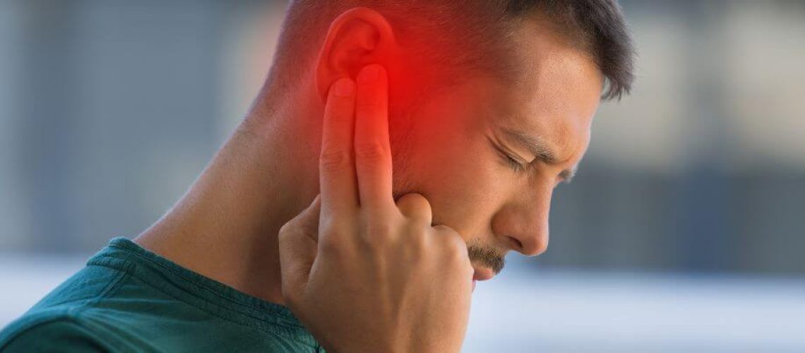 Cuidados com a saúde auditiva no outono